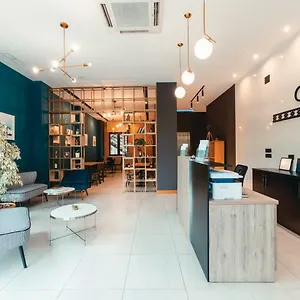 Отель Oda Hotel Tirana